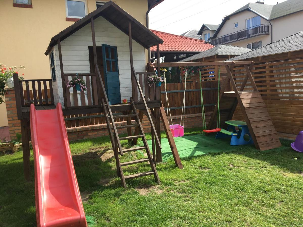 Emada- Pokoje Goscinne I Studia Ostrowo  Luaran gambar